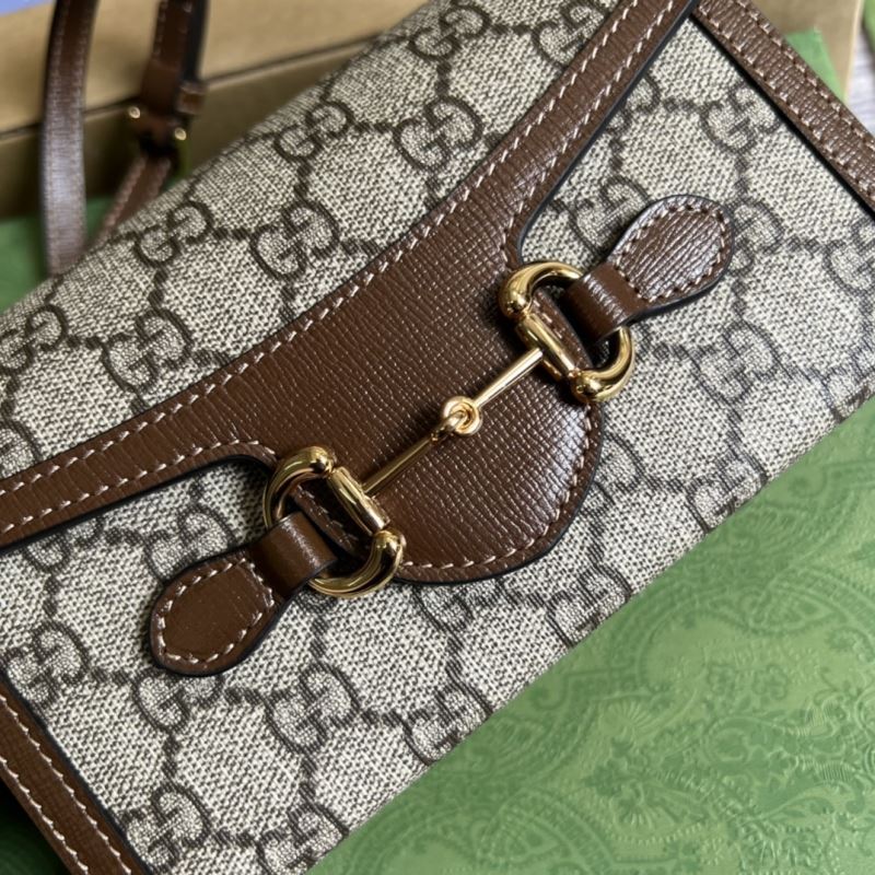 Gvc*1 horsebit bags